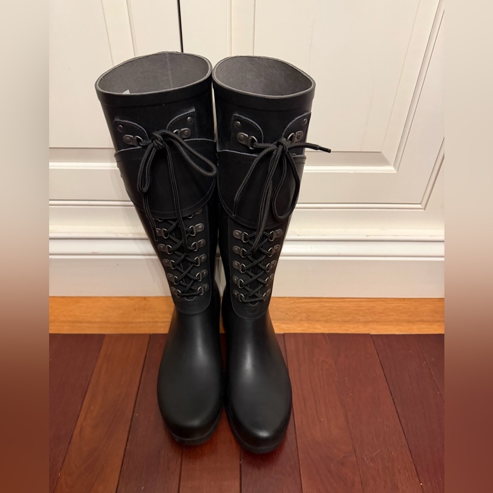 Stylish Black Knee-High Ugg Women's Rain Boots
